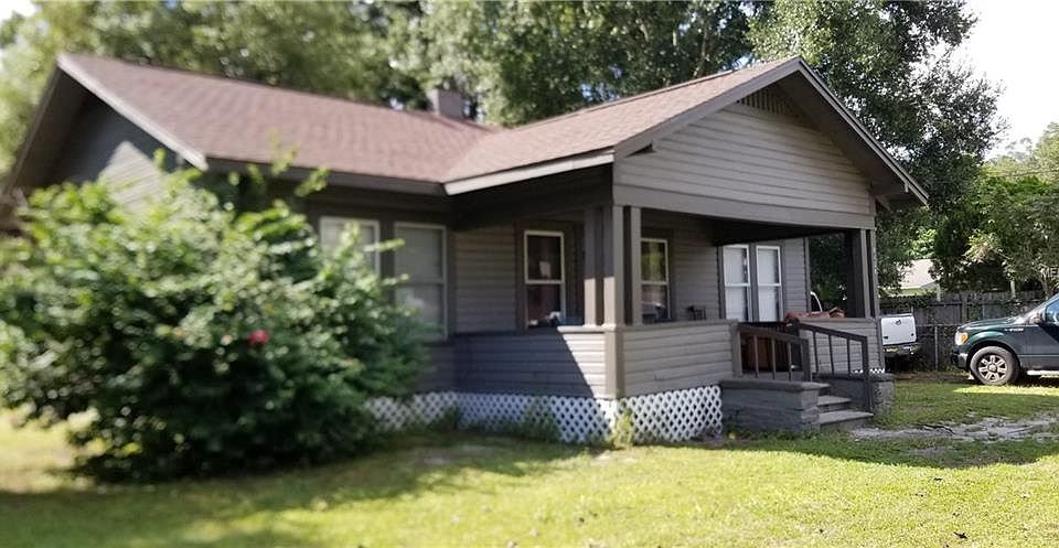 1st image of 8408 N 15th St