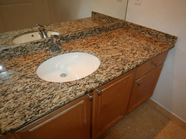 769 Montgomery Street image 23 of 26