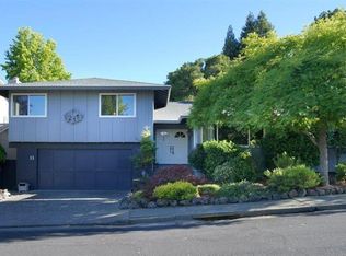 11 Chateau Pl, San Rafael, CA 94901