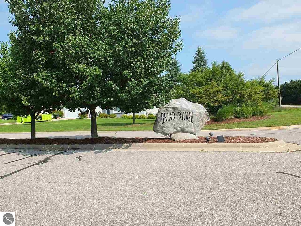 1st image of 4362 Longwood Dr