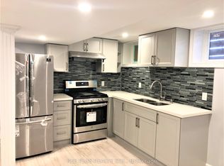 390 Leslie St #BASEMENT, Toronto, ON M4M 3E4