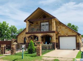 206 W Avenue E, Belton, TX 76513