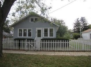 591 7th Ave, Aurora, IL 60505