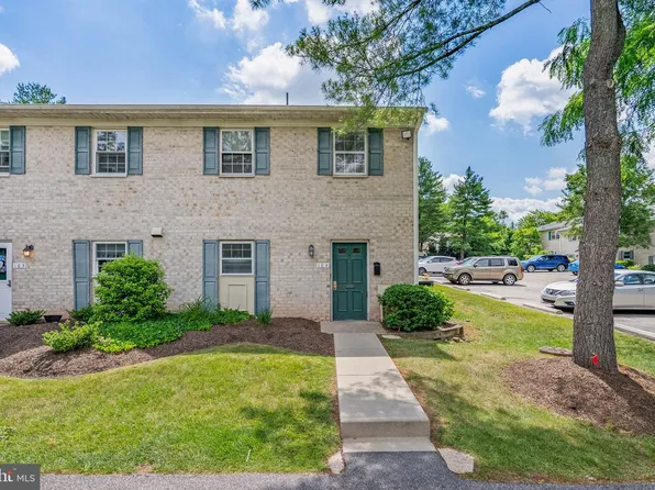 104 Hampstead Dr, Ambler, PA 19002