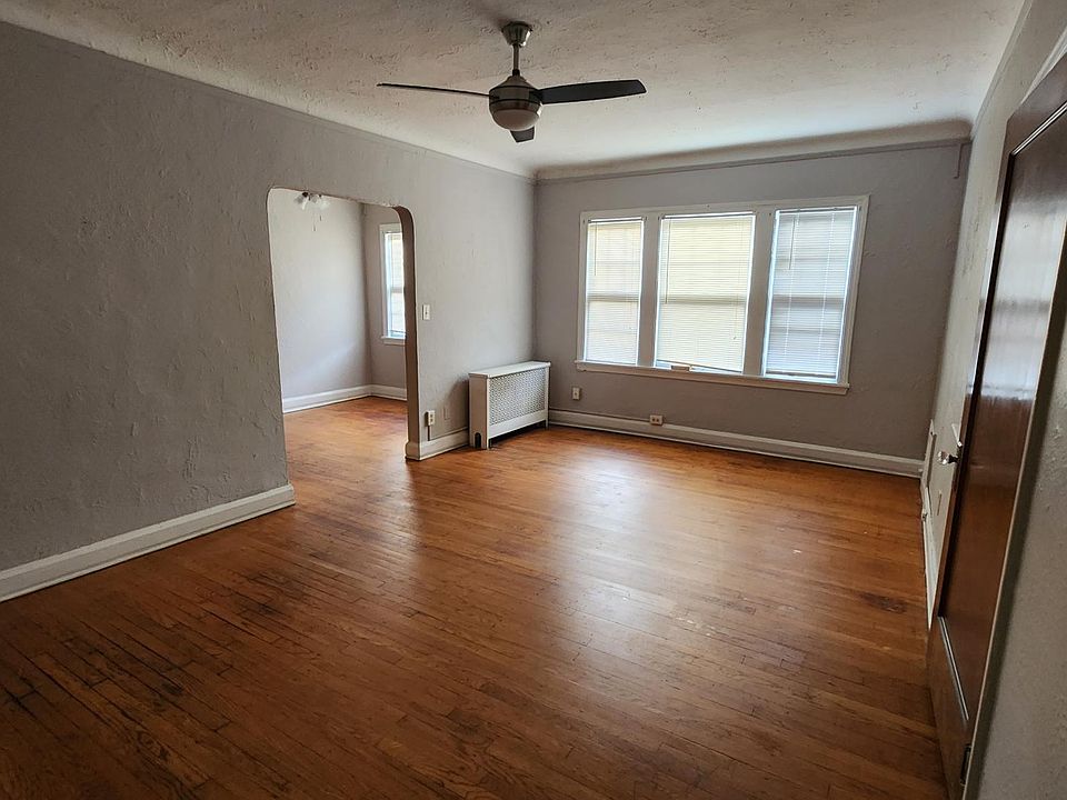 1st image of 9823 Lake Ave #B406
