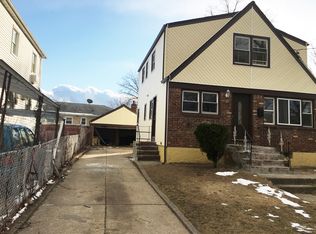 231 16 147th Ave, Rosedale, NY 11422