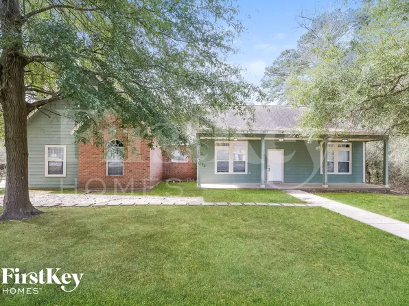 295 Cypress Dr, Conroe, TX 77304