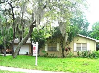 517 Oakhurst St, Brandon, FL 33511