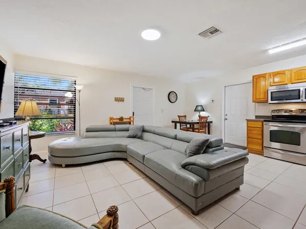 1718 Ridge Rd #0, North Palm Beach, FL 33408