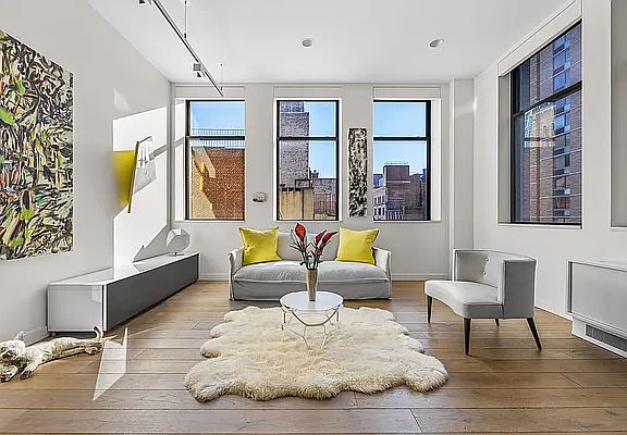 2nd image of 115 4th Ave APT 5F