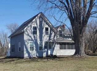 1330 1st St, Taylors Falls, MN 55084