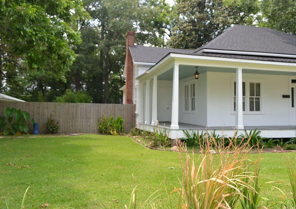 107 N 12th St, Oakdale, LA 71463 Zillow