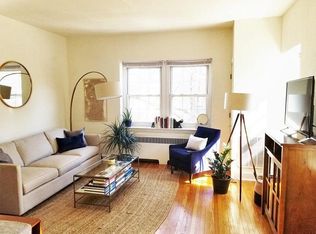 2001 Delancey St APT 3F, Philadelphia, PA 19103