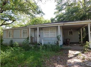 1712 W Dog River Dr, Mobile, AL 36605