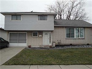 1st image of 38 Rosemead Ln