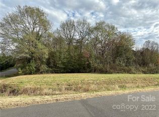 132 Chickasaw Dr, Shelby, NC 28152