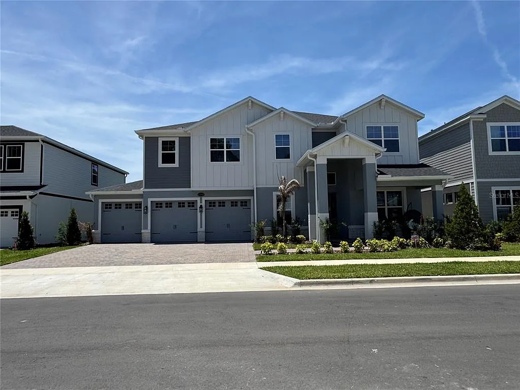 Building Photo - 17342 Glossy Pomelo Way