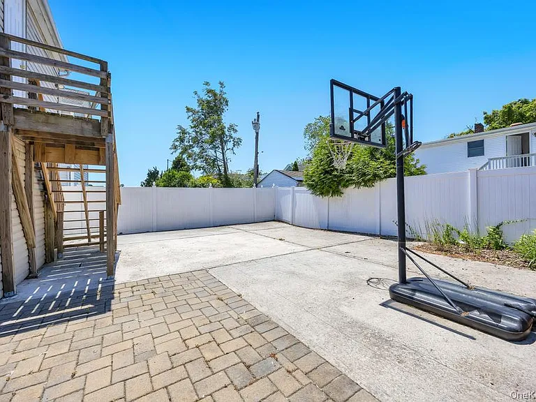 153 Sunrise Ln — Photo 39