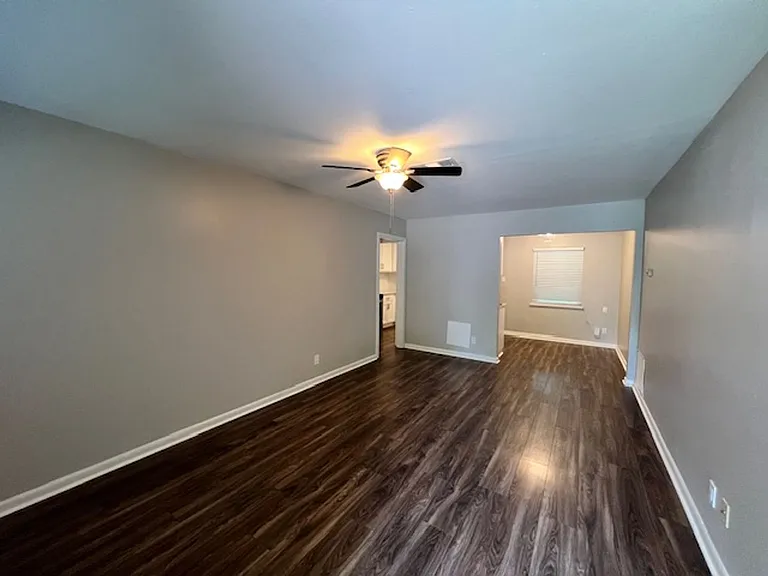 6302 Chesterfield Ave — Photo 3