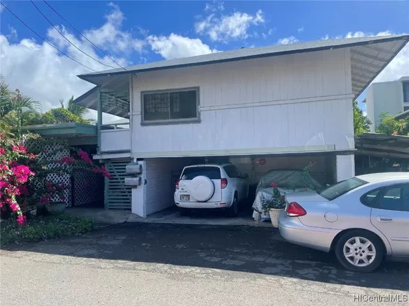 1221 Farr Ln, Honolulu, HI 96819