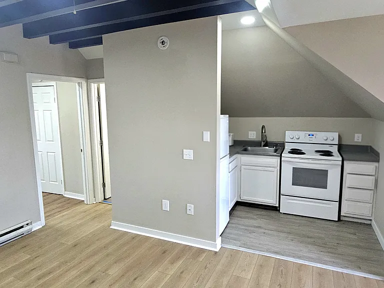 457 Jackson St #3 — Photo 2