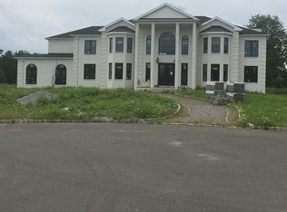 5 Jewel Ct, Montville, NJ 07045