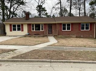 720 Calloway Dr, Raleigh, NC 27610