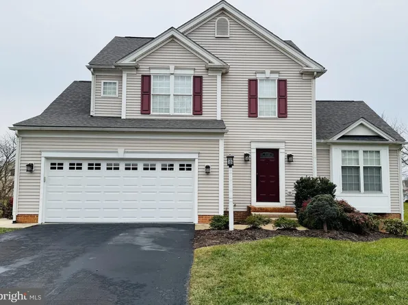 9945 Stephanie Ln, Hagerstown, MD 21740