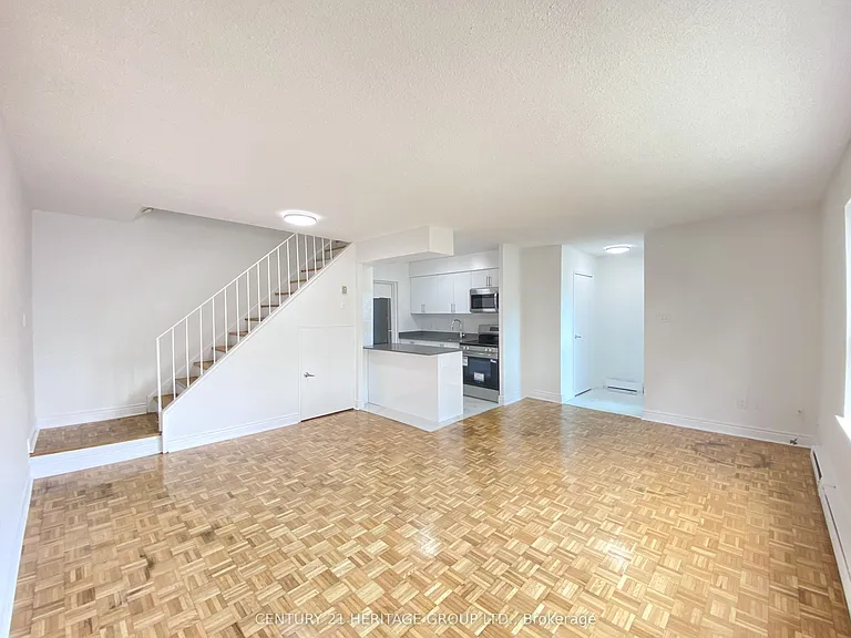 7555 Goreway Dr #153 — Photo 4