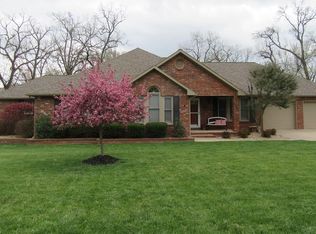1209 S 55th St, Rogers, AR 72758