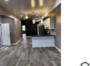 4110 W Washington Blvd APT 3, Chicago, IL 60624