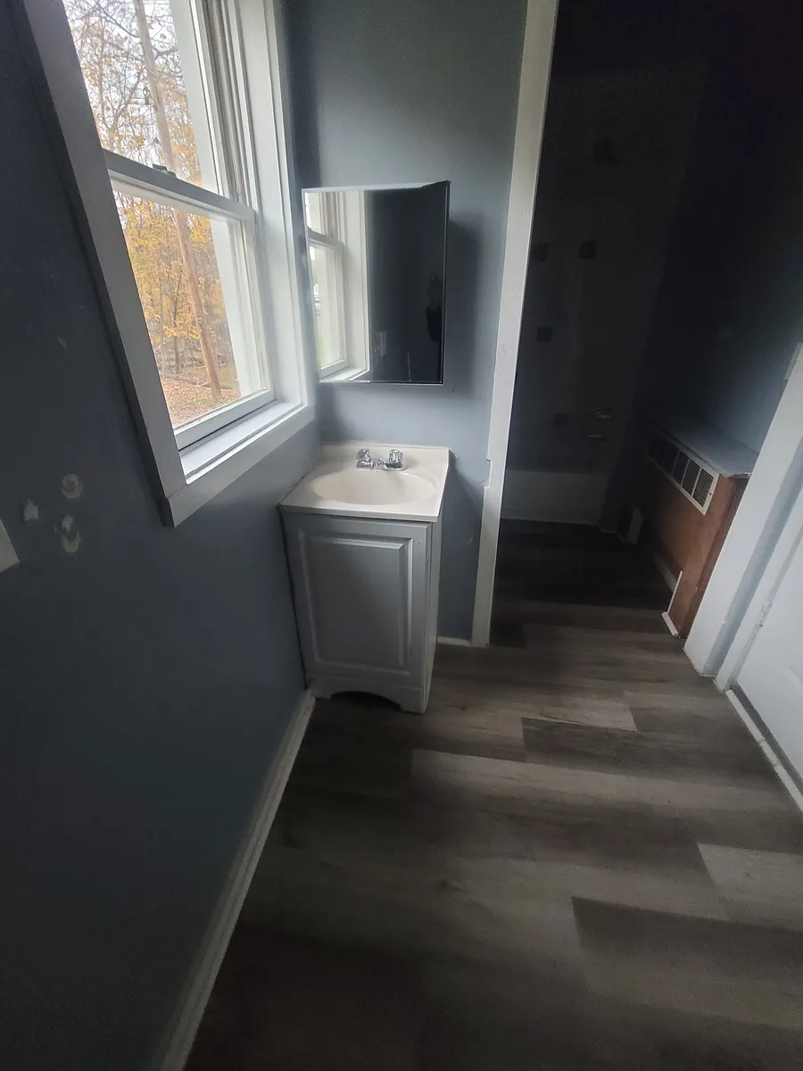 Building Photo - 90 Champlin Ave #1