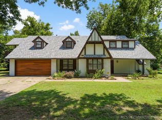 22328 E 67th St S, Broken Arrow, OK 74014