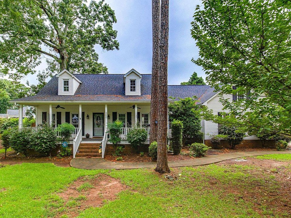 1st image of 200 Forecastle Ct