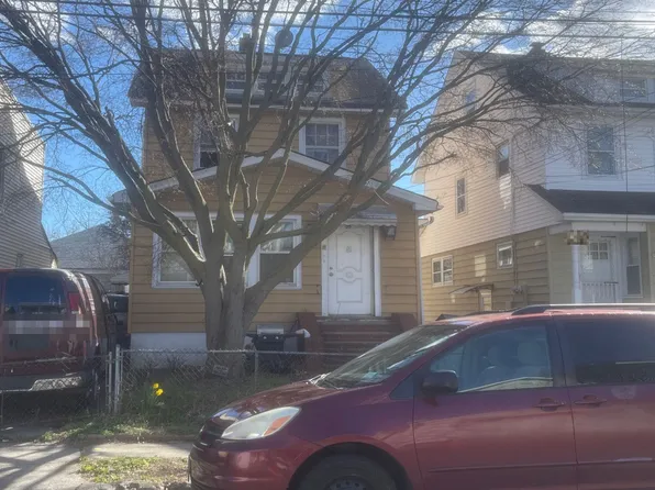 66 Irving Pl, Staten Island, NY 10304