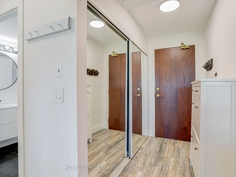 11 Michael Power Pl #610 — Photo 3