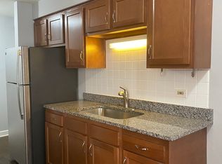 10036 S Pulaski Rd #206, Oak Lawn, IL 60453