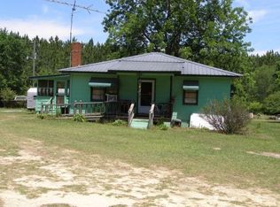 402 Barentine Rd, Rochelle, GA 31079