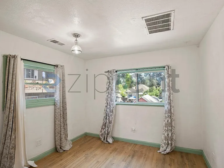 160 E Reed St #3 — Photo 14