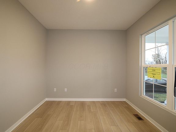 2nd image of 1206 Quarry Oak Dr