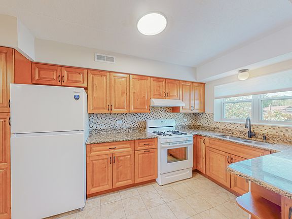 4th image of 4750 N Elston Ave APT 201D