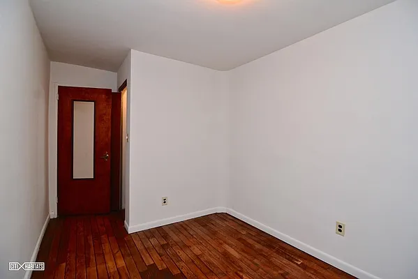 Rented by Citi Habitats | media 13