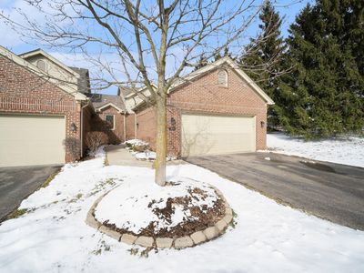 108 Ponds View Dr, Ann Arbor, MI, 48103