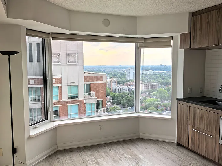 155 Yorkville Ave #2815 — Photo 10