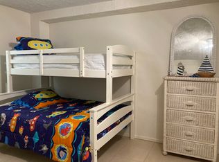 1027 Red Bird Rd, Key Largo, FL 33037