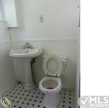 BATH.jpg