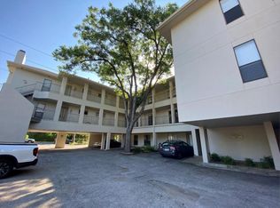 409 E 38th St APT 303, Austin, TX 78705