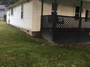 126 Hresan Blvd, Fayetteville, WV 25840