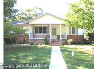 8436 Garland Rd, Pasadena, MD 21122