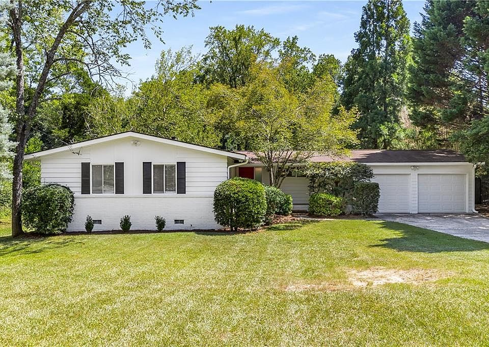 1st image of 2919 Highland Dr SE